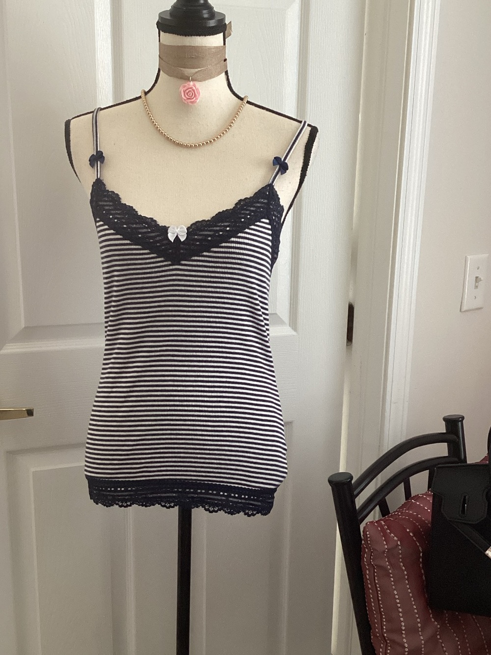 bow cami navy striped small